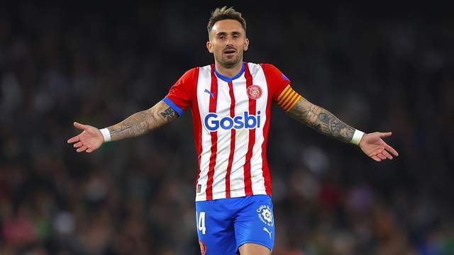 勒沃库森迎西甲关键赛，窗口期防线松动，态度坚定，轮换策略成焦点 -凯发体育入口